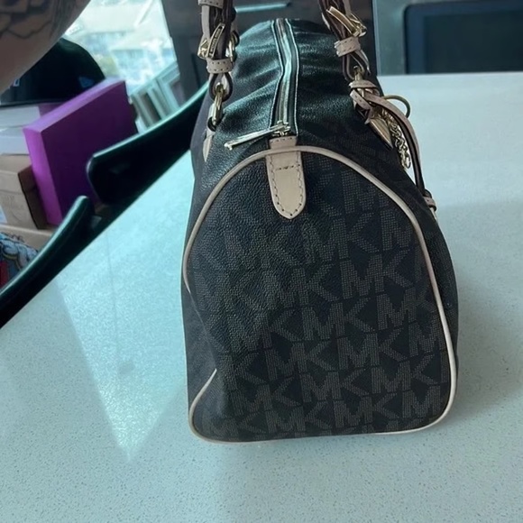 Michael Kors Women Grayson Boston Large Hand Bag Leather Canvas Brown/cr… - Picture 7 of 9